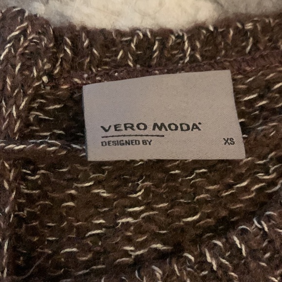 Veto Moda sweater - Picture 3 of 5